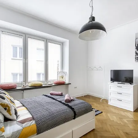 Lägenhet Boho Saska Warszawa